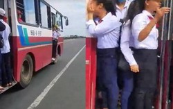 Tài xế để học sinh đu bám trên cửa xe buýt bị tước giấy phép lái xe 3 tháng