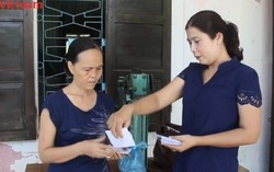 Phụ nữ được vay tiền mua BHYT hộ gia đình