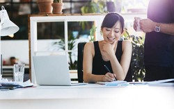 ‘Gã khổng lồ’ bán hàng online vào Việt Nam, cơ hội khởi nghiệp cho nhiều phụ nữ