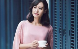 Hồng Ánh khoe nhan sắc tuổi 40 đẹp miễn chê