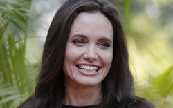 Angelina Jolie nói về Brad Pitt: 'Chúng tôi vẫn là một gia đình'