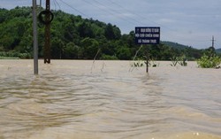 Tìm thấy thi thể cháu bé bị nước lũ cuốn trôi sau 5 ngày ở Thanh Hóa