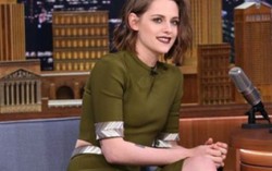 Ngắm gu thời trang từ cá tính sang gợi cảm của Kristen Stewart