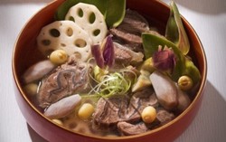 Thanh mát bông Atiso tiềm bắp bò