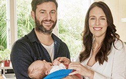 Mối tình đẹp của nữ Thủ tướng New Zealand và người dẫn chương trình truyền hình