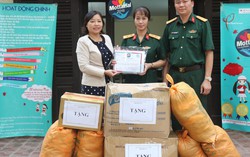 Hội phụ nữ Nhà hát Chèo Quân đội ủng hộ Mottainai 2018