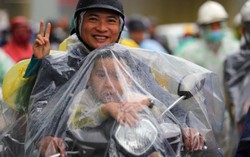 Đà Nẵng: Phụ huynh, học sinh háo hức qua hầm chui mới để đến trường