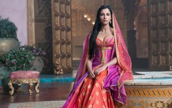 Naomi Scott với vai công chúa Jasmine: Hình tượng nữ quyền hiện đại của Disney