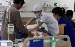 Nghi án cha cho 3 con uống sữa pha thuốc trừ sâu