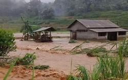 Thủy điện Lai Châu mở cửa xả lũ