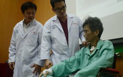 Cứu sống bệnh nhân 99% chết trên bàn mổ