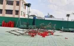 TPHCM: Sập giàn giáo trong lễ kỷ niệm 20/11, 25 học sinh đi cấp cứu