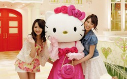Lạc vào “đại bản doanh” mèo Hello Kitty