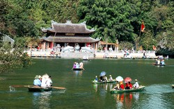 Tour hành hương tăng giá 20% trong dịp Giỗ tổ Hùng Vương