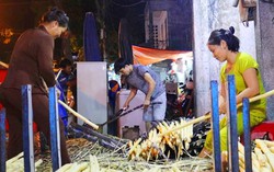 Vất vả róc mía đêm mưu sinh ở Sài Gòn