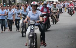 Tặng 4.300 quà, vé xe cho công nhân về quê ăn tết