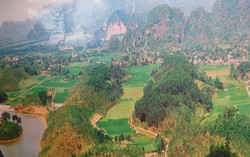 Lên đỉnh núi nhìn tia chớp xanh