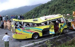 Xác định nguyên nhân vụ xe chở sinh viên rơi xuống đèo Hải Vân