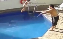 100 năm tù cho cha dượng dìm chết con riêng của vợ