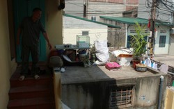 Lấn chiếm, xây dựng trái phép, chính quyền bảo: “Lịch sử để lại”