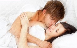 2 người ++: Nhắm mắt để… thăng hoa
