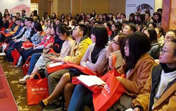 Ngày hội IELTS đầu tiên tại Việt Nam 'hút' học sinh, sinh viên