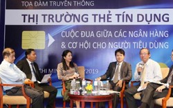 ‘Thanh toán không dùng tiền mặt’, khách hàng có lợi?