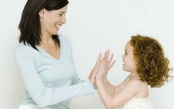 Trò chơi giúp bé dưới 1 tuổi thông minh, nhanh nhẹn