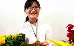 2 cô gái nhận giải thưởng Gương mặt trẻ Thủ đô tiêu biểu năm 2018