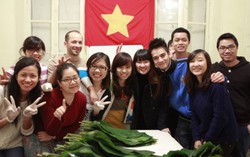 Lưu học sinh diện ngân sách không bị lừa vé máy bay