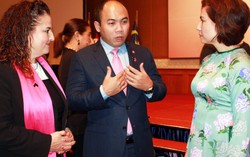 Thúc đẩy truyền thông nhạy cảm giới, xóa bỏ định kiến giới