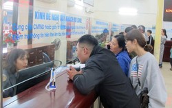 ‘Cháy’ vé máy bay giá rẻ, đường sắt ‘cạn’ tàu giường nằm dịp 30/4
