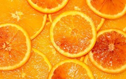 Ăn cam thường xuyên giúp giảm nguy cơ mù lòa