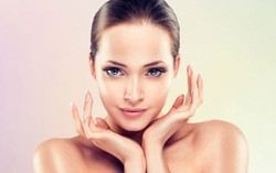 Nhiều món quà hấp dẫn tặng bạn đọc PNVN khi tham gia 'Làm đẹp an toàn'