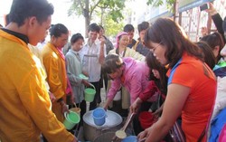 Nối dài yêu thương cùng Nhóm cháo từ thiện Lai Châu