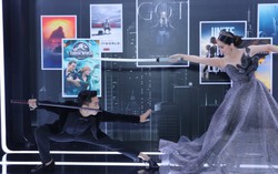 Vợ chồng Khánh Thi - Phan Hiển diện váy cưới đấu kiếm 