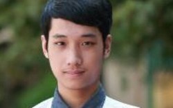 Thủ khoa khối A1 có thói quen 'xì xồ' một mình