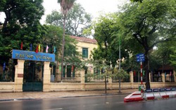 Những thế hệ nữ sinh tài năng của ngôi trường 100 tuổi giữa Thủ đô