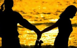 'Người thứ ba' không cho... dừng lại
