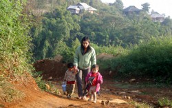 Nghề giáo đang bị đưa lên bàn cân đong đếm