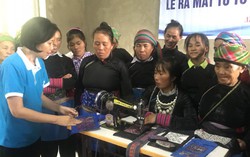 Chuỗi hoạt động ‘Đồng hành cùng phụ nữ biên cương’ tại Y Tý