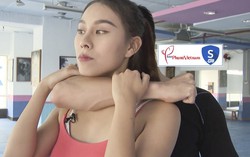 Cách phòng vệ khi bị khóa cổ bằng tay từ phía sau