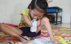 Cô bé 'chim cánh cụt' ham học, ham làm
