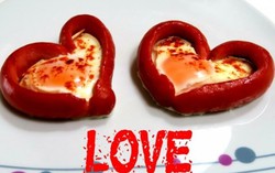 Bữa sáng Valentine đáng nhớ với xúc xích, củ quả