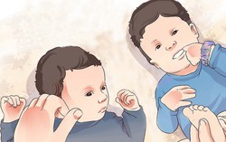 Vượt qua cú sốc con sinh đôi tự kỷ