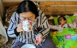 Mẹ ung thư máu quyết sống tiếp để nuôi con