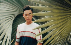 Ali Hoàng Dương tình tứ bên bạn diễn trong MV đầu tiên