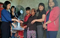 Thăm và tặng quà trẻ mồ côi