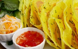 Thêm chút bia vào bột để có món bánh xèo giòn rụm