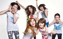 Chui xuống đất chơi Lễ hội Fashion & Cinema